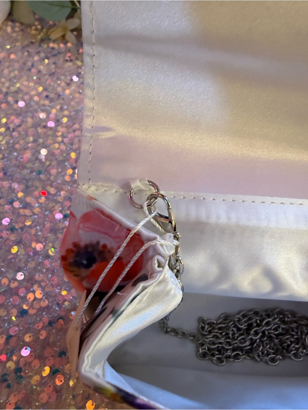 NWT Jewel by Badgley Mischka Signature Bow Envelope Clutch in Floral Pattern - Picture 7 of 11
